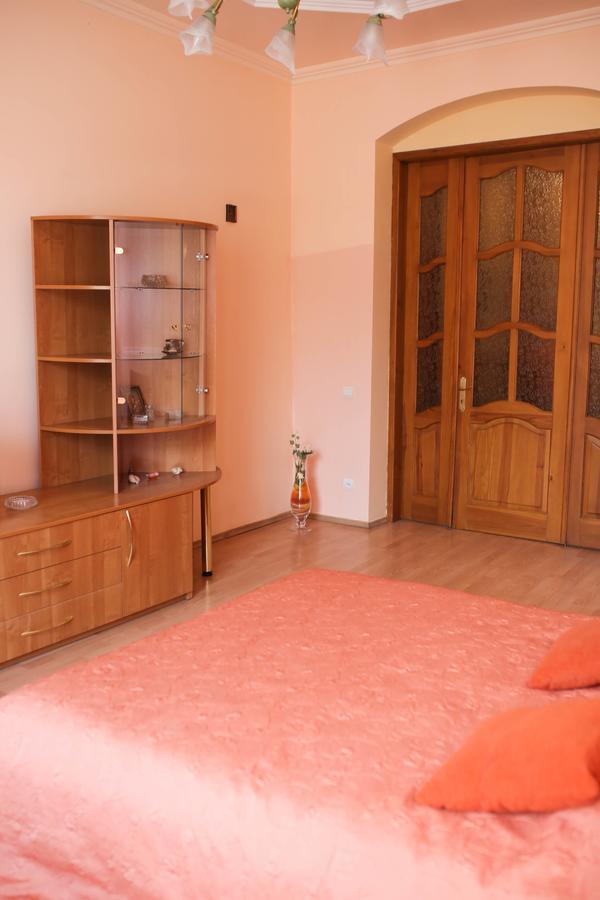 Apartment Near St. Elizabeth Church Lemberg Exterior foto